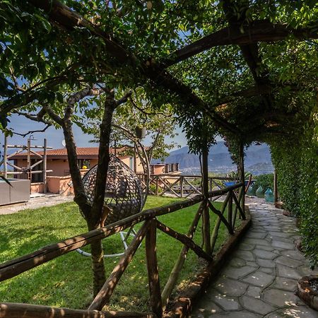 Villa Caruso Private Heated Pool & Sea View سورينتو المظهر الخارجي الصورة