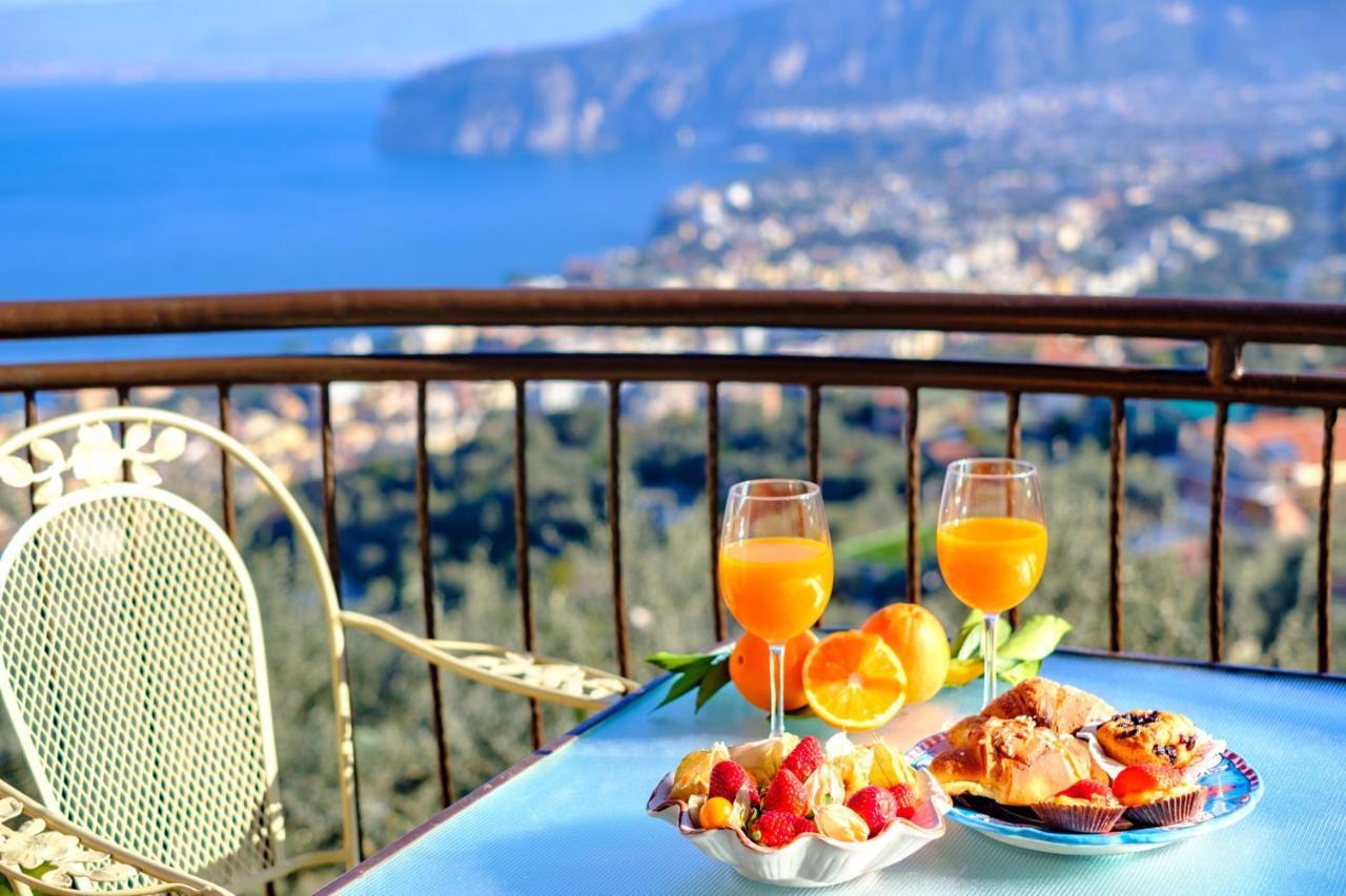 Villa Caruso Private Heated Pool & Sea View سورينتو المظهر الخارجي الصورة